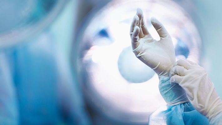 Telediario 1 - ¿Pueden los médicos MIR trabajar sin supervisión?