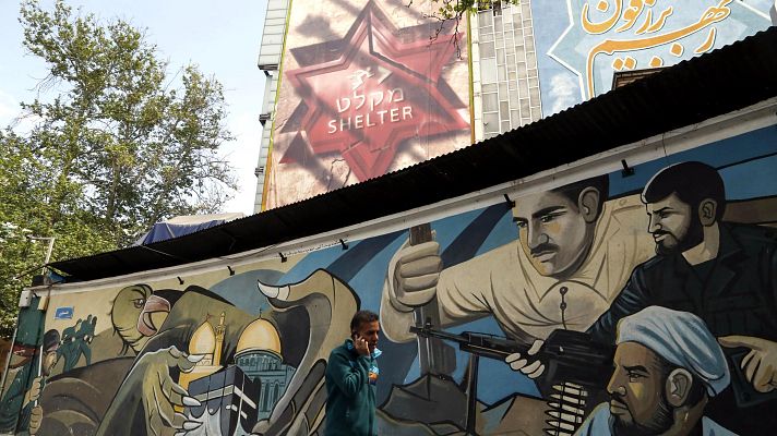 Telediario 2 - Estados Unidos considera "creíbles" las amenazas de Irán sobre un ataque "inminente" contra Israel