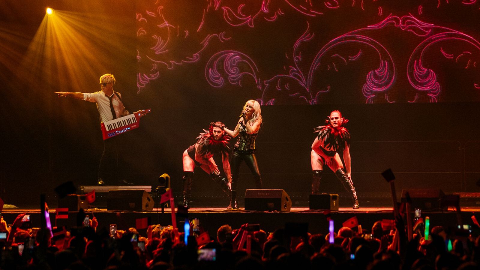 Eurovision in Concert 2024: Nebulossa - "ZORRA" (España) | Ver