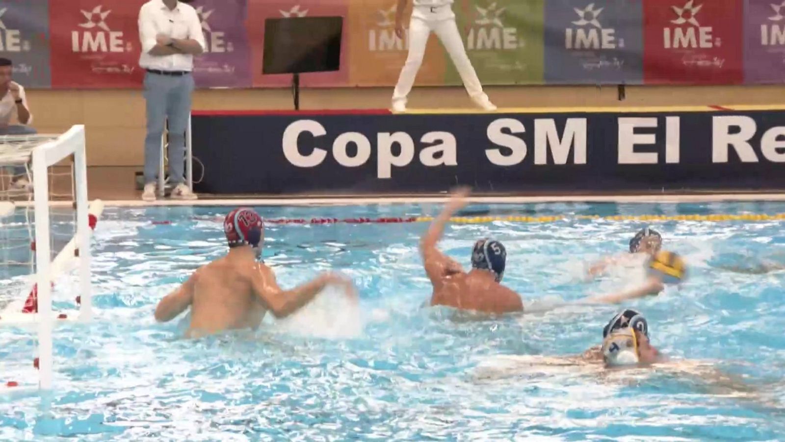 Waterpolo - Copa del Rey. 1ª Semifinal: Zodiac CNA Barceloneta - CN Barcelona - ver ahora