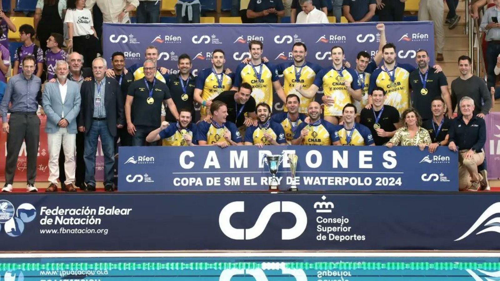 Waterpolo | El Barceloneta celebra su 12º Copa del Rey seguida - Waterpolo | Ver
