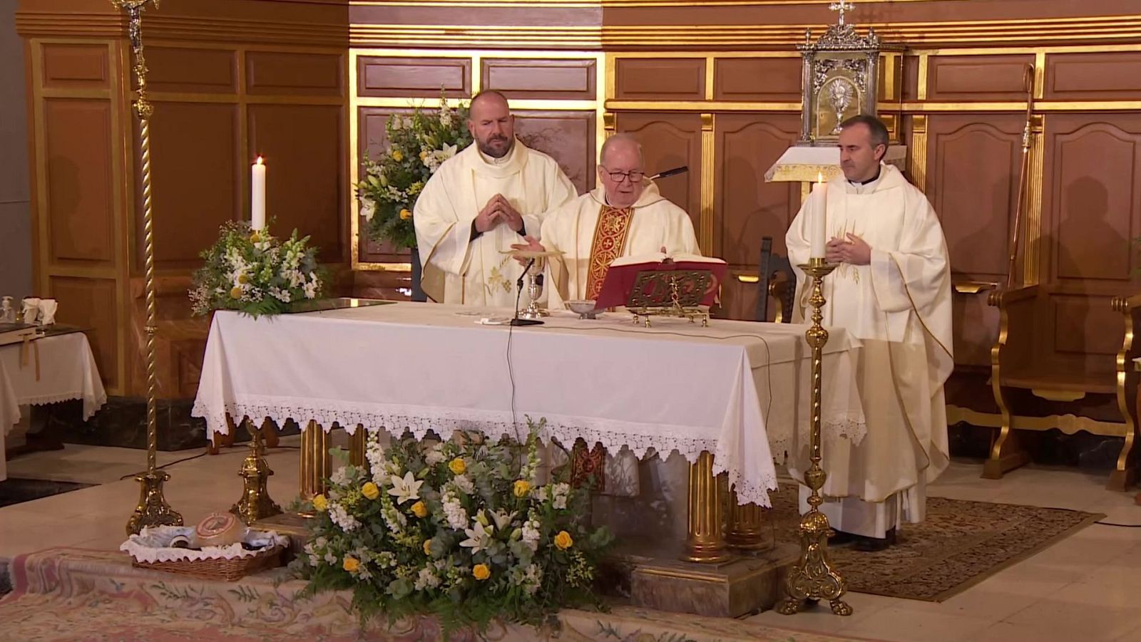 El Día del Señor - Iglesia de San Andrés, Fuente de Pedro Naharro - ver ahora