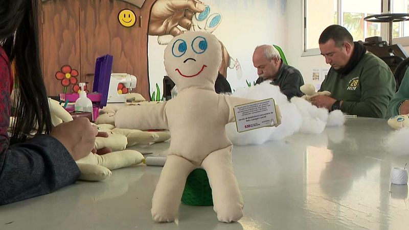 Somnis de Drap, el millor amic dels nens que van a quiròfan - L'Informatiu | Veure