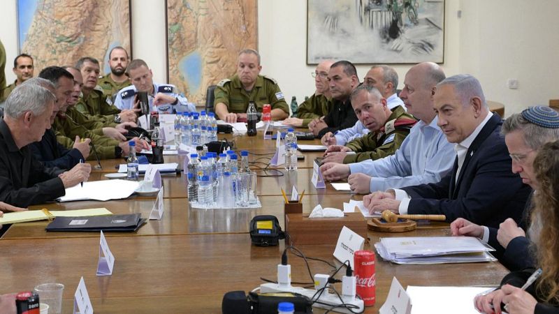 Telediario 2 en cuatro minutos - 14/04/24 - RTVE.es | Ver