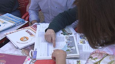 L'euskera, l'�rab i el castell� per a estrangers perdran hores en les EOI el pr�xim curs - L'informatiu - Comunitat Valenciana | Ver