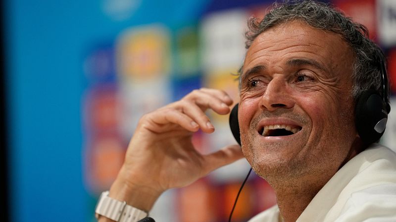 Luis Enrique: "Xavi es top y los resultados le avalan" - Fútbol | Ver