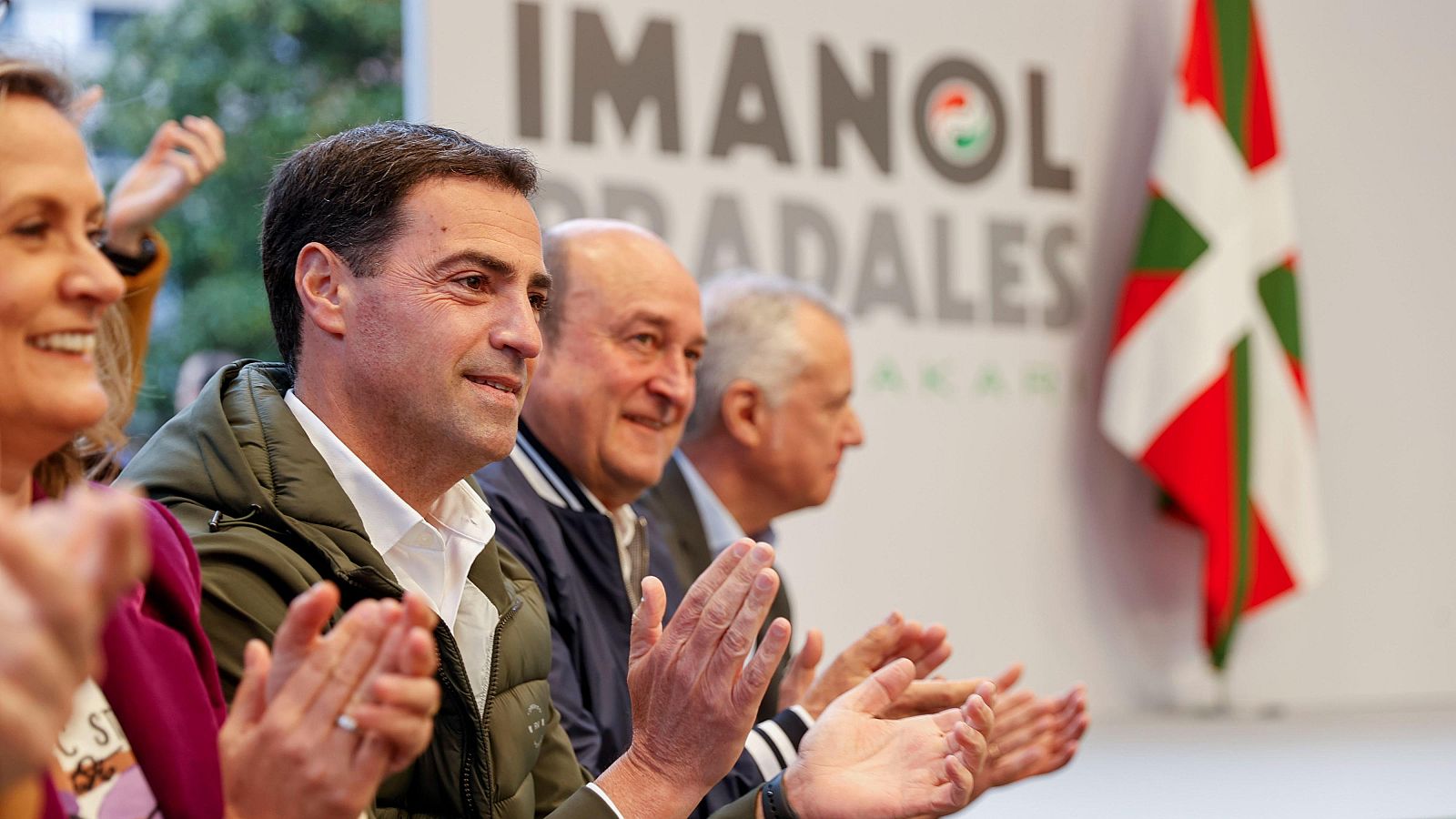 Las palabras de Bildu sobre ETA siguen agitando la campaña vasca | Ver