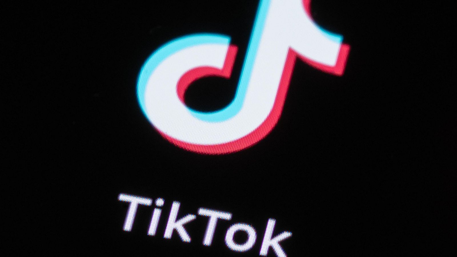 TikTok, la herramienta para acercar los políticos a los jóvenes | Ver