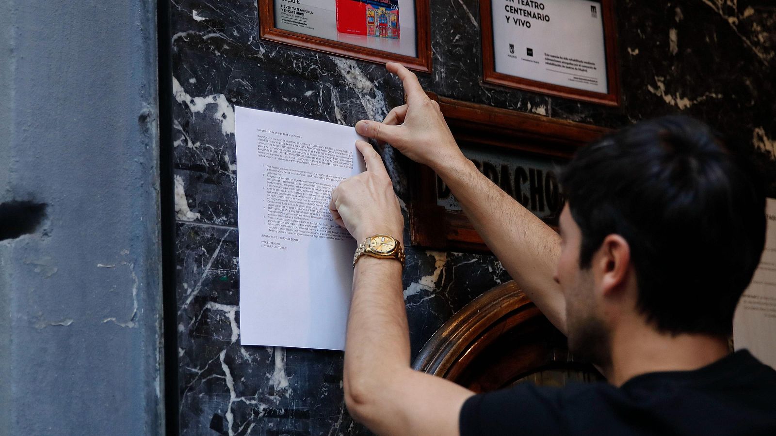 La obra "Jardiel Enamorado", de Ramón Paso, queda suspendida | Ver