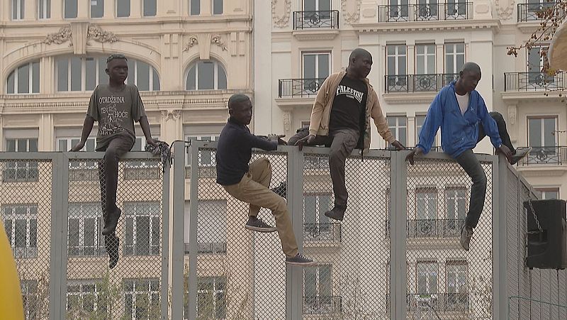 El Ayuntamiento de Valencia cambia las bases de elección de artistas para no herir sensibilidades - L'informatiu - Comunitat Valenciana | Ver