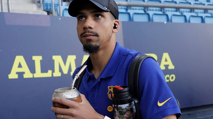 Fútbol - Ronald Araujo: "Tenemos la oportunidad de engancharnos a la Liga en el clásico y vamos a ir con todo"