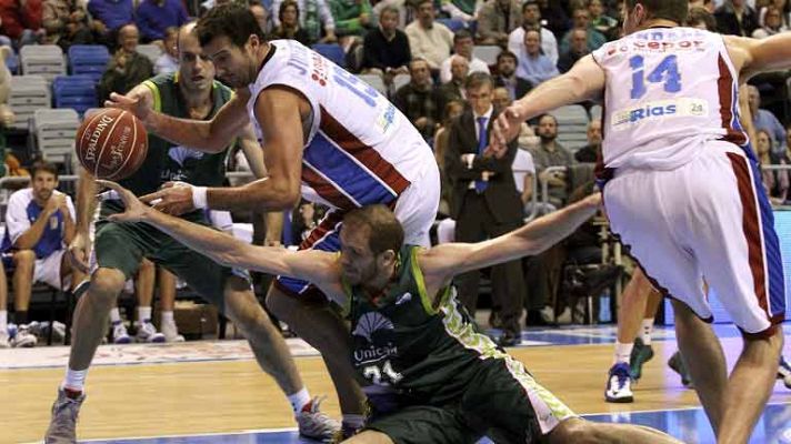 Baloncesto en RTVE - Unicaja Málaga 70-76 Blusens Monbus
