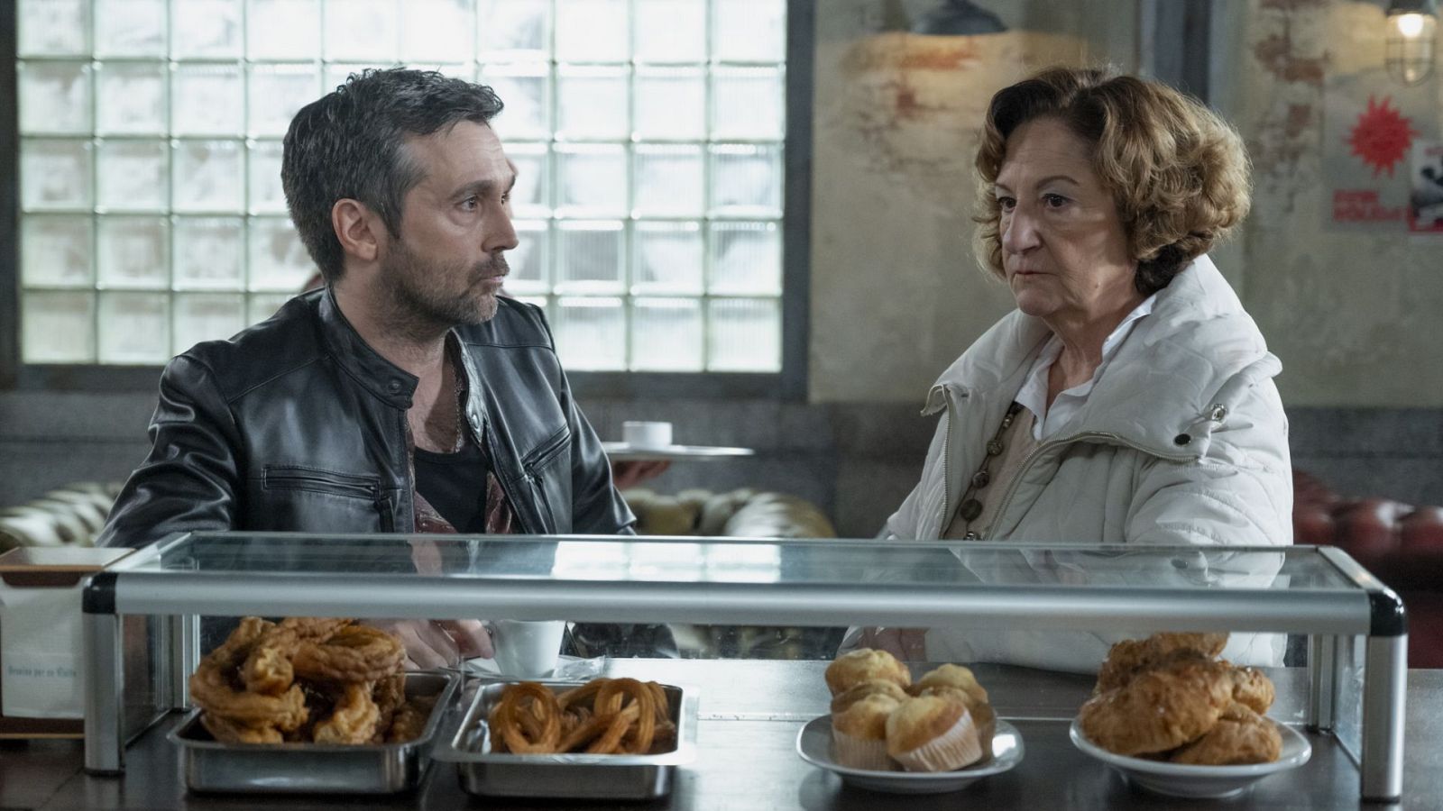 4 estrellas - Temporada 2 - Episodio 188: Fuera de juego - Ver ahora