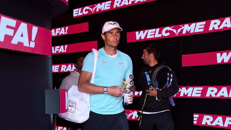 Rafa Nadal prepara el Madrid Open entrenando en la Caja Mágica | Ver