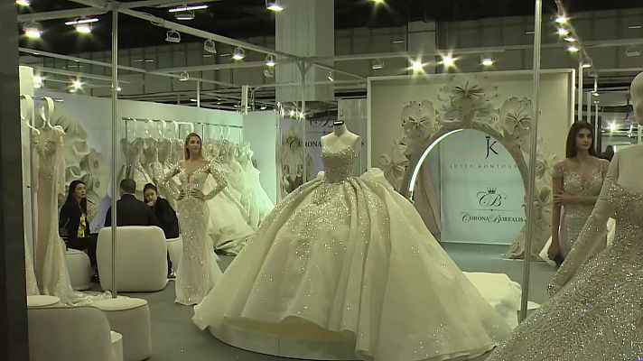 L'Informatiu - Barcelona Bridal Fashion Week, 60 anys d'història en una proposta innovadora