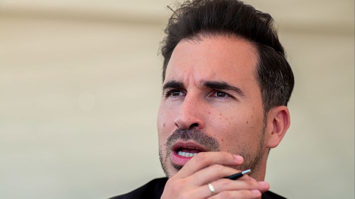 Telediario Fin de Semana - Javier Castillo presenta su última novela: 'La Grieta del Silencio'