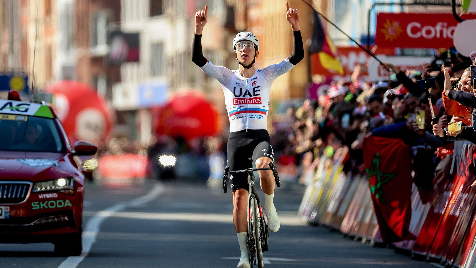Pogacar conquista la lieja con Bardet y Van der Poel en el pódium | Ver