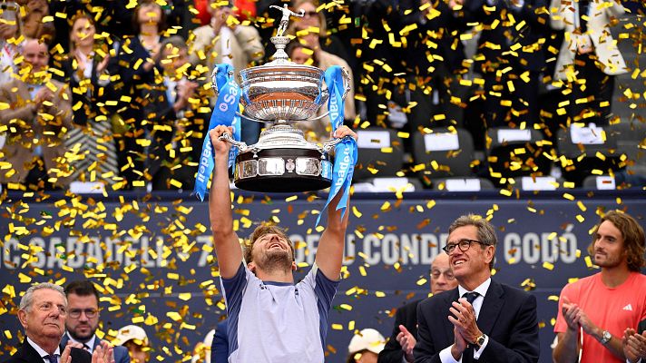  - Ruud se venga de Tsitsipas y se corona por primera vez en Barcelona