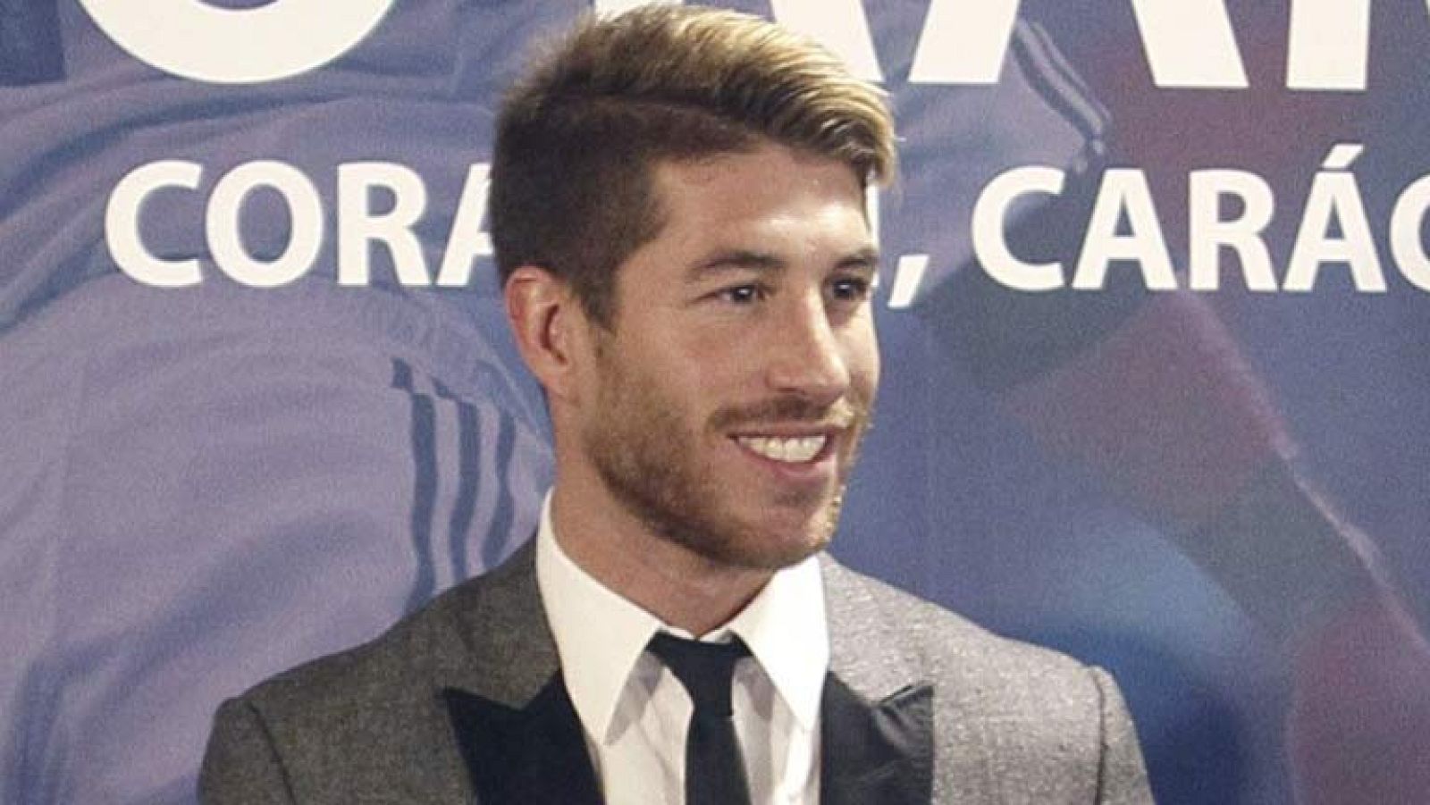 El Real Madrid jugará ante el Celta en Vigo en Copa del Rey, partido que ya ha empezado a preparar. Justo después, Sergio Ramos ha presentado un libro sobre su biografía y ha estado arropado por algunos compañeros e incluso por el propio Florentino P