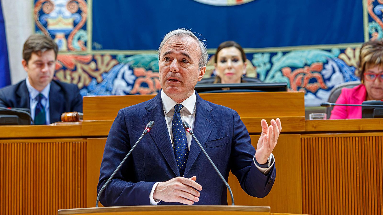 Ley de Memoria: Azcón asegura que Torres no se ha dirigido a Aragón - La hora de La 1 | Ver