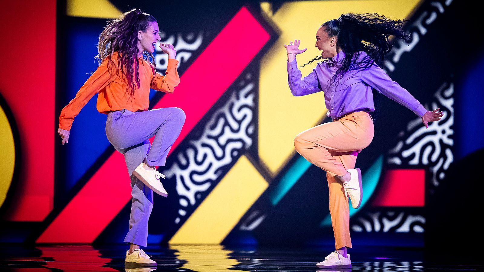 El “Mambo” de Ana Guerra y Alba en 'Baila como puedas' - Baila como puedas | Ver