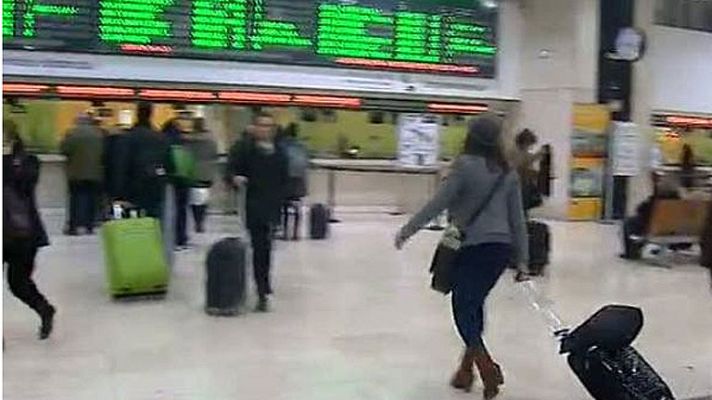 Informativo 24h - Fomento y sindicatos ferroviarios acercan posturas para desconvocar la huelga