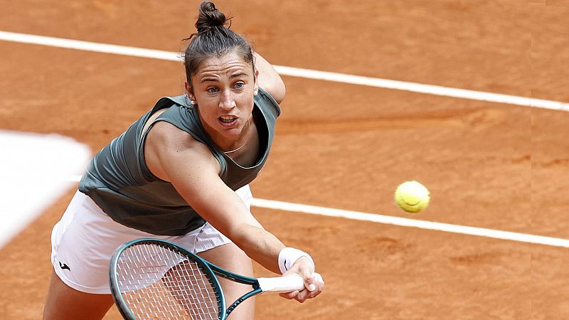 Sara Sorribes y Roberto Bautista avanzan en el Madrid Open; Jessica Bouzas se despide