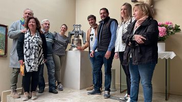 Un pueblo de La Rioja estrena campana forjada con monedas de cntimos recolectadas por los vecinos