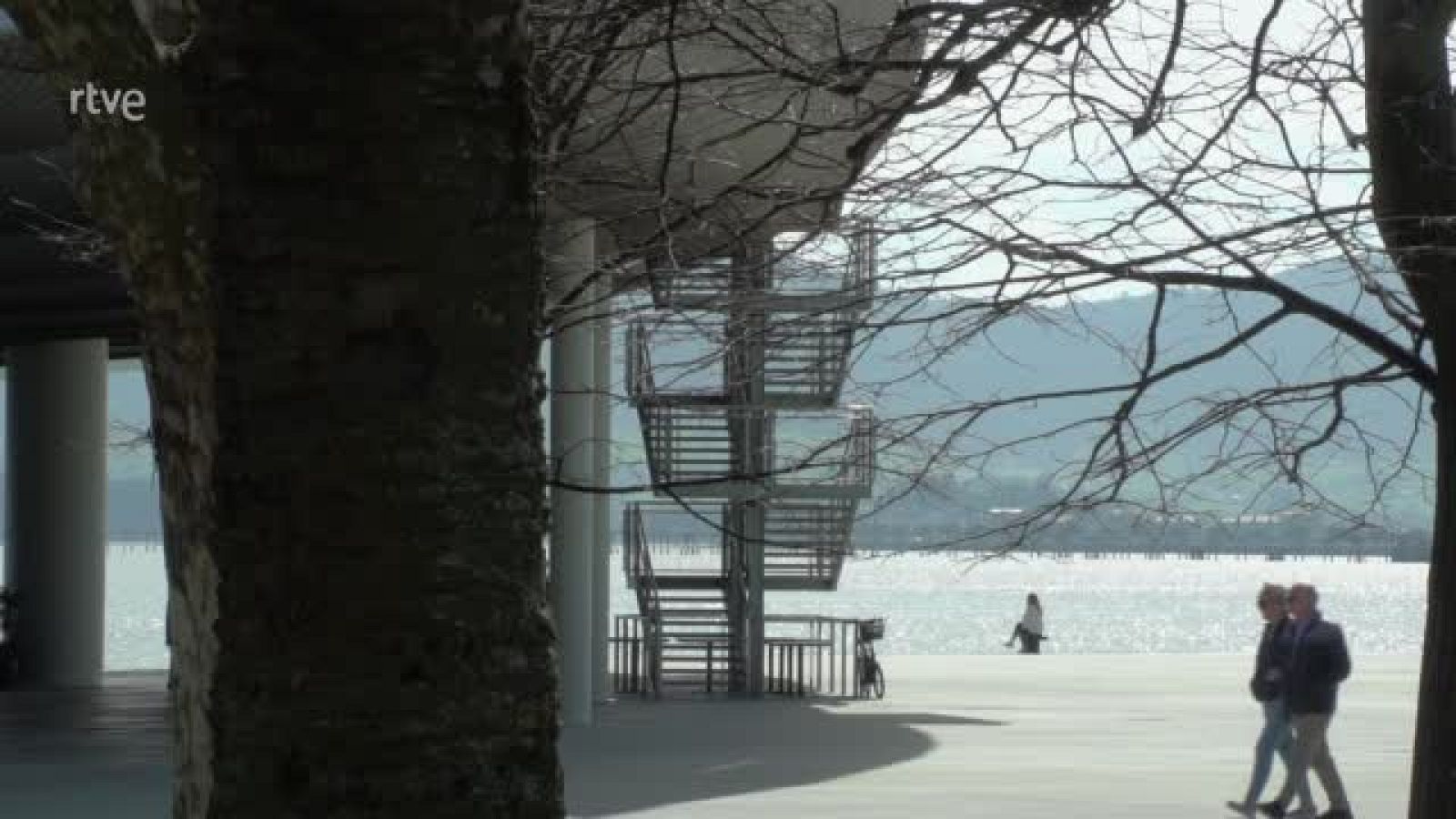 Expo Shilpa Gupta - Atención obras | Ver