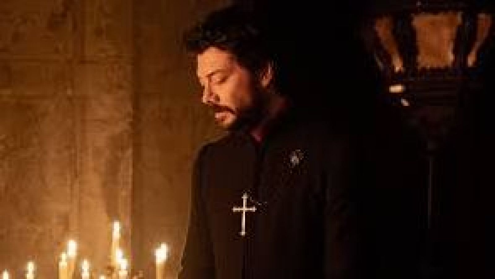 Álvaro Morte prueba suerte en Hollywood con 'Immaculate' | Ver