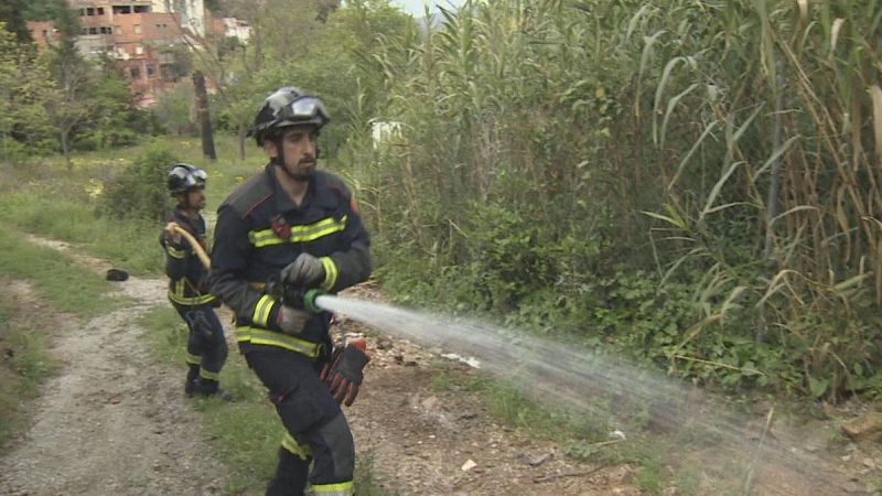 Els Bombers es preparen per a un estiu que preveuen complicat - L'Informatiu | Veure