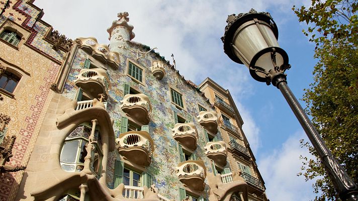 Telediario Fin de Semana - La restauración de la Casa Batlló, un proceso lleno de grandes hallazgos
