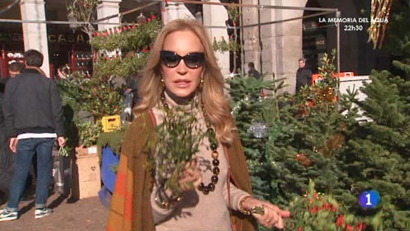 Más Gente - Carmen Lomana nos lleva al mercadillo navideño