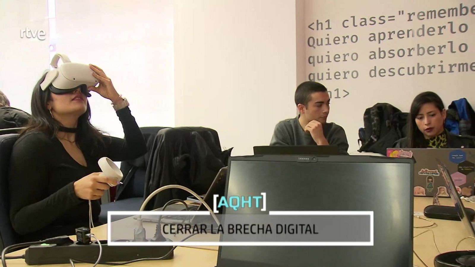 Cerrar la brecha digital - Aquí hay trabajo | Ver