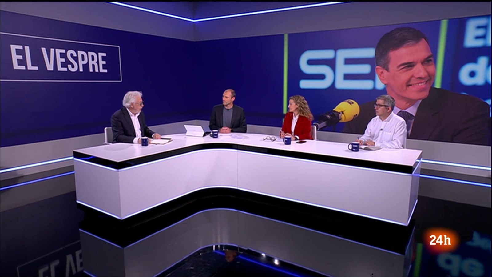 El president del Govern, Pedro Sánchez, dona més explicacions sobre la seva decisió de continuar al capdavant de l'executiu.