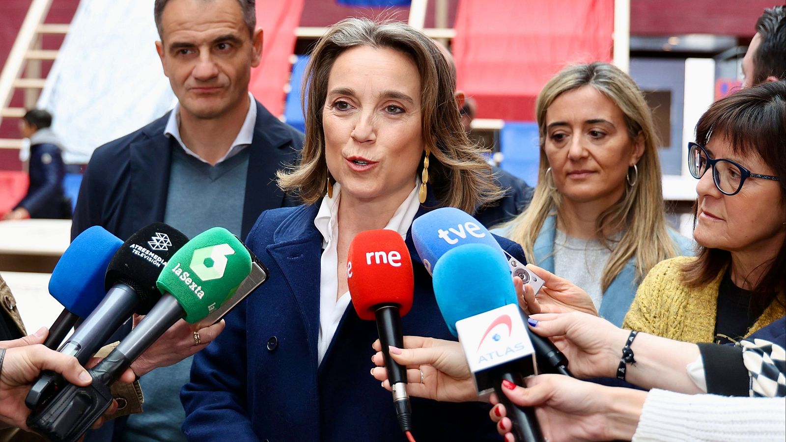 Telediario - 8 horas - 02/05/24 - Lengua de signos - ver ahora