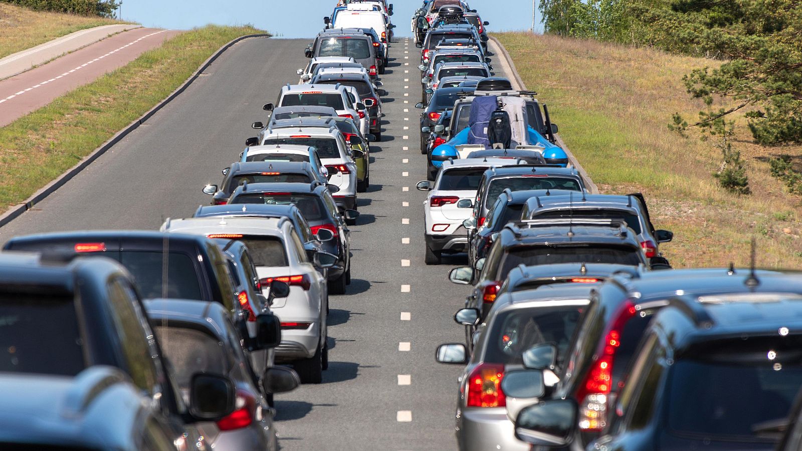 Exceso de turismo antes de tiempo | Ver