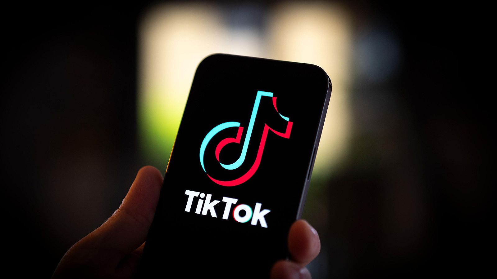 La ultraderecha europea usa TikTok para movilizar al electorado | Ver