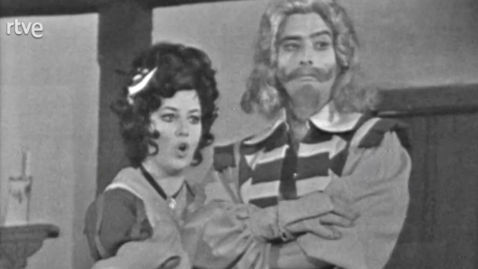 Teatro de siempre - De fuera vendrá quien de casa nos echará - Teatro en el Archivo de RTVE | Ver