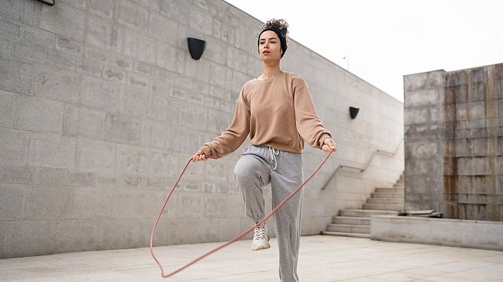 Saber vivir - Entrena saltando a la comba