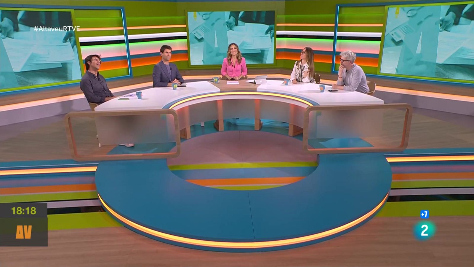 L'altaveu: Tiroteig a Barcelona, violència als camps de futbol, l'esclerosi múltiple i la setmana d'Eurovisió - L'altaveu | Veure