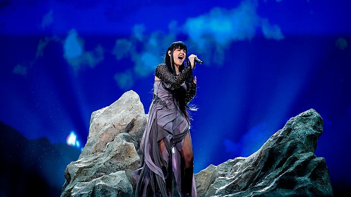 Eurovisión - Serbia: Teya Dora con "Ramonda"