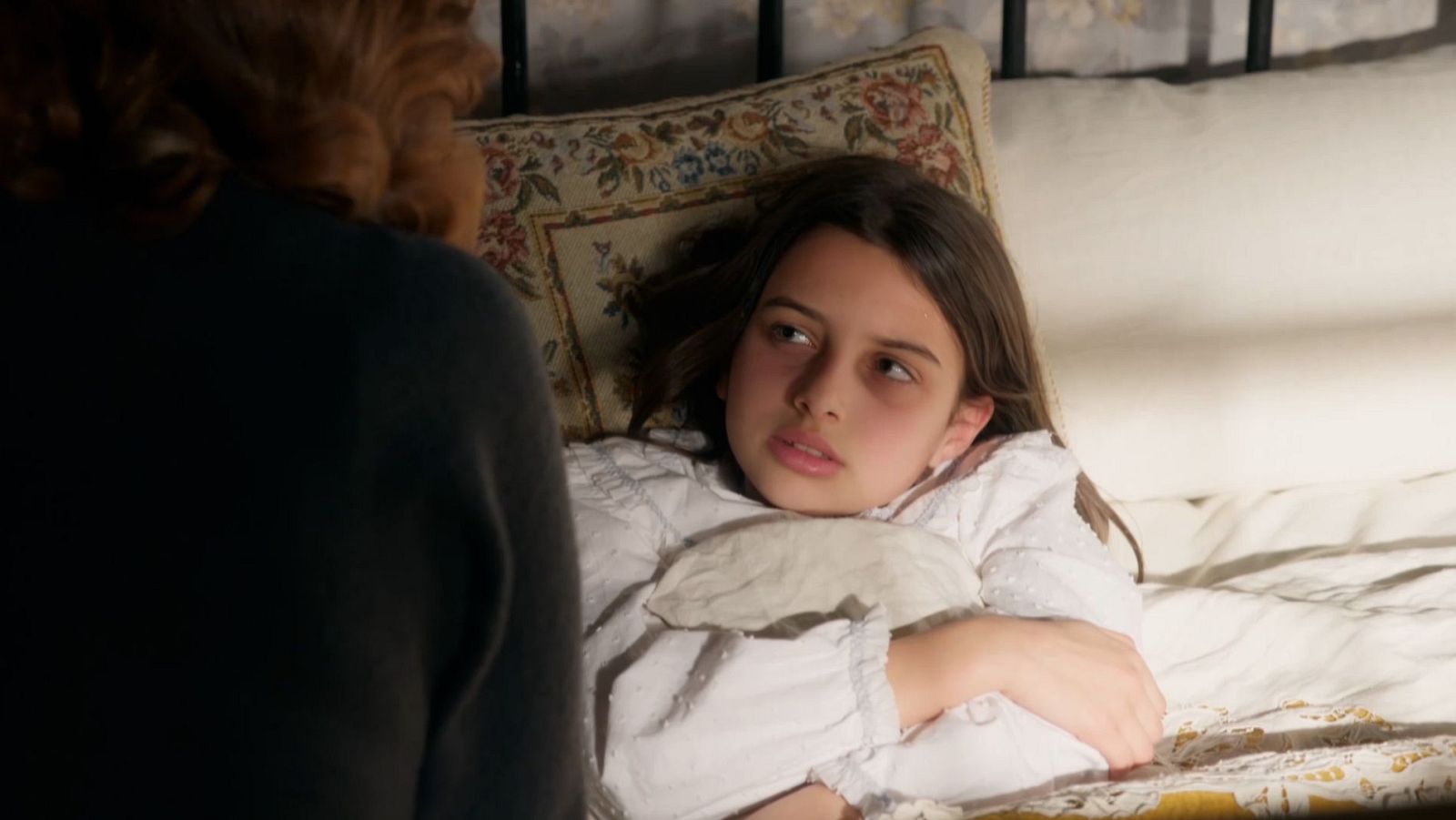 La Moderna: Matilde y Clarita, al borde de la muerte - Salón de té La Moderna | Ver