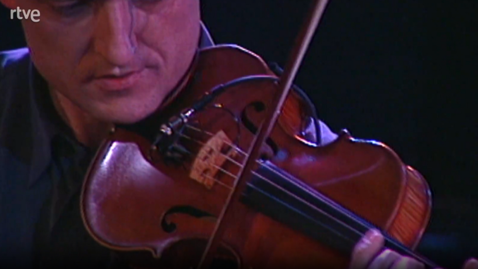 Los conciertos de radio 3 - Hevia - Los conciertos de Radio 3 en La 2 | Ver