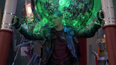 Un Henry entre nosotros - Danger Force | Ver