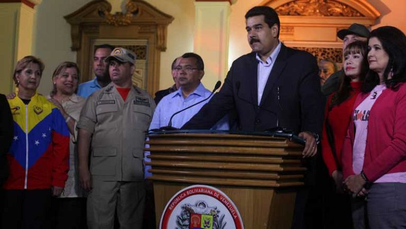 Hugo Chávez se recupera tras la operación