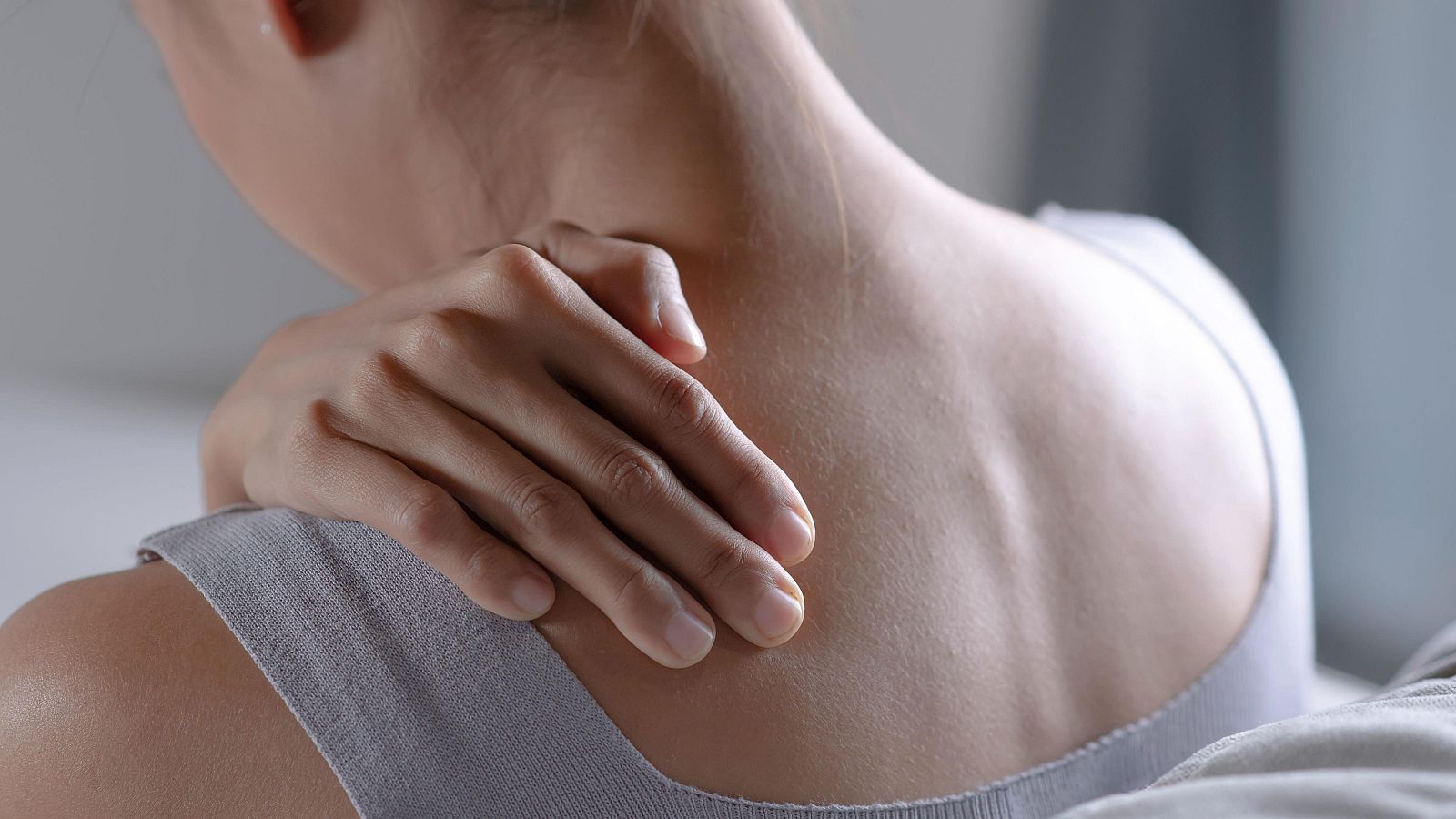 La lucha contra la fibromialgia, entre el escepticismo y la esperanza - Fin de semana 24h | Ver