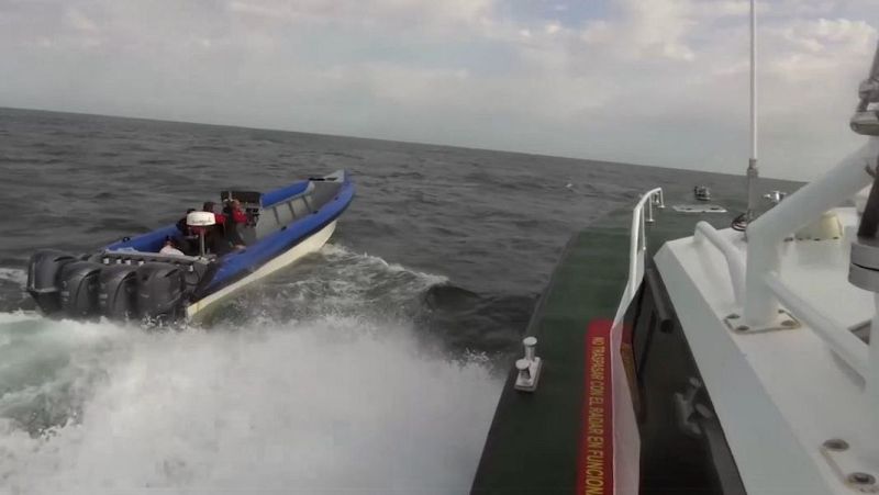 Intervienen 11.400 kilos de hachs en las costas de Huelva | Ver