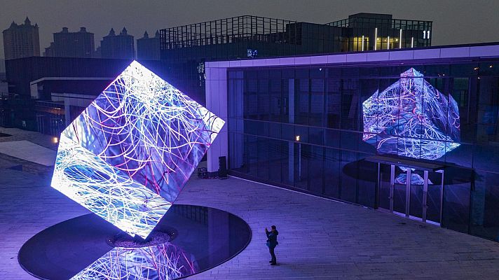 Metrópolis - OUCHHH