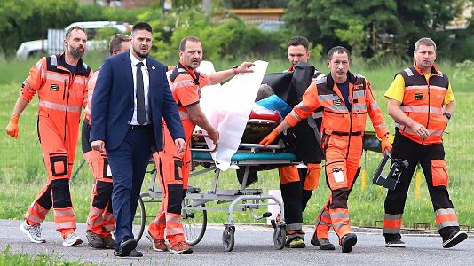 El primer ministro eslovaco operado de urgencia: "Su estado es extraordinariamente grave" tras el intento de asesinato